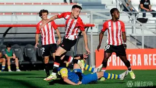 里程碑夜!毕尔巴鄂竞技更衣室发声;德国杯今晚刷纪录;气氛紧张;临场指挥获称赞(毕尔巴鄂竞技vs马德里竞技) 里程碑夜!毕尔巴鄂竞技更衣室发声;德国杯今晚刷纪录;气氛紧张;临场指挥获称赞(毕尔巴鄂竞技vs马德里竞技)