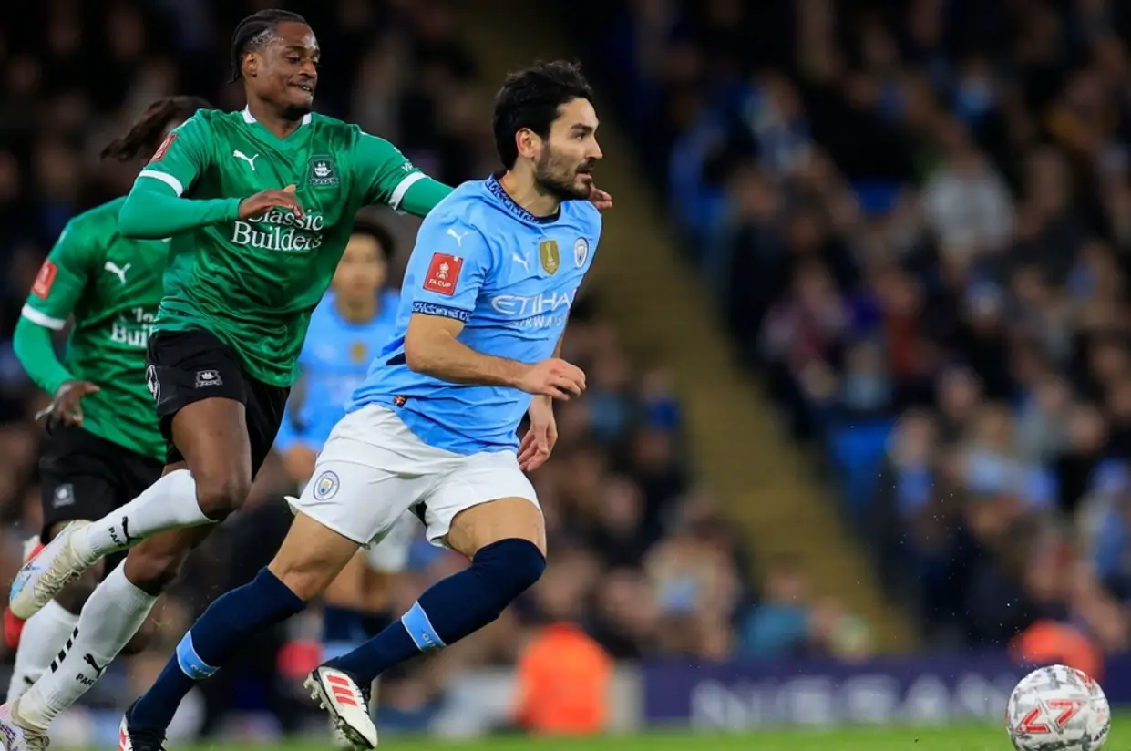 包含足总杯赛程吃紧,波特兰开拓者集结日临场应变,更衣室稳定,赛季目标并未改变的词条 包含足总杯赛程吃紧,波特兰开拓者集结日临场应变,更衣室稳定,赛季目标并未改变的词条