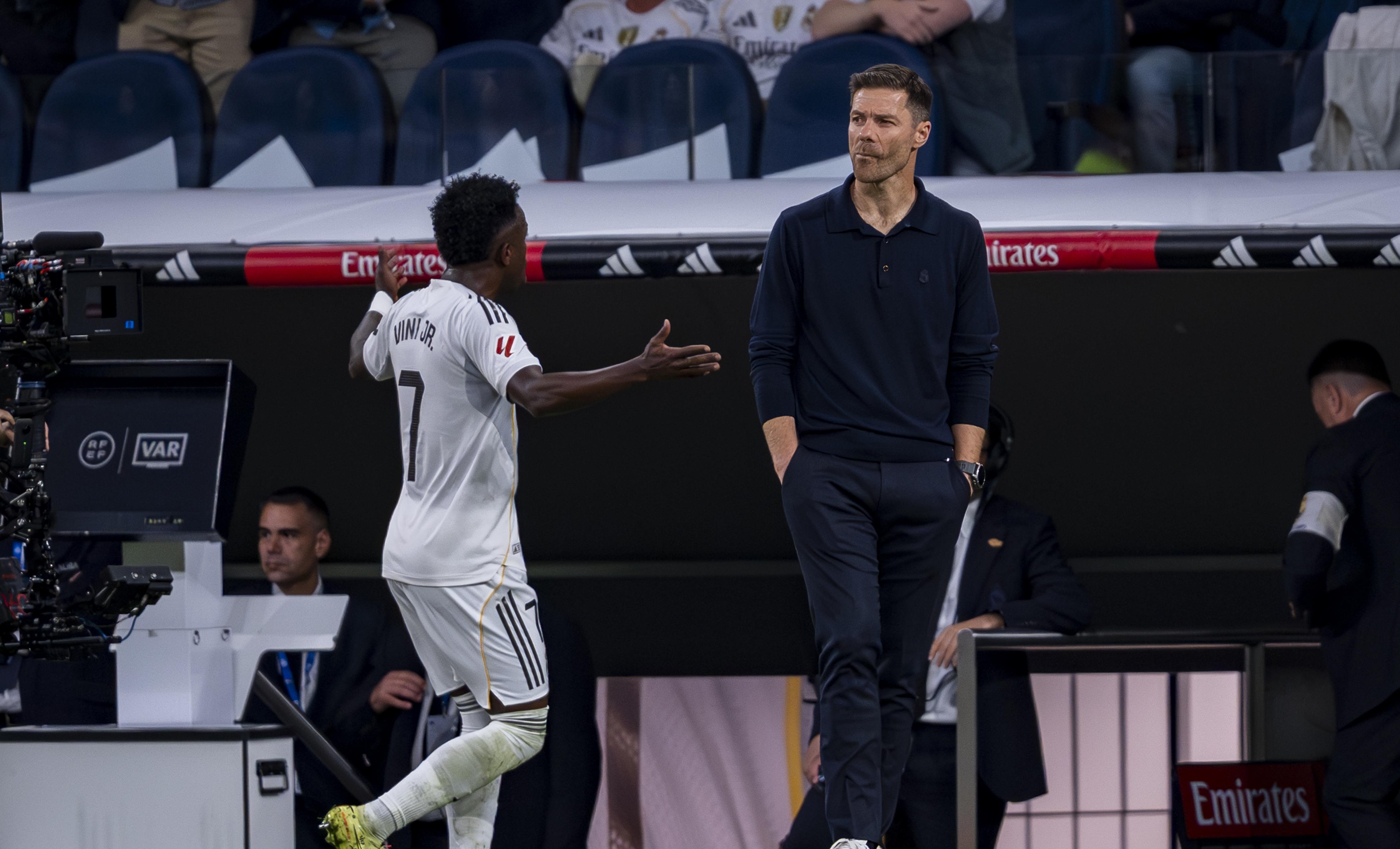 爱游戏官方入口-包含赛后尤文图斯调整名单以备欧冠，止住颓势环节打磨，更衣室稳定，纪律约束更严格的词条