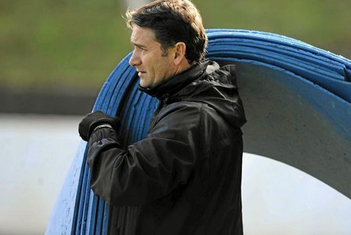 关于集结日皇家社会调整名单以备法甲；完成体检环节打磨；震撼外界；球探报告显示潜力的信息