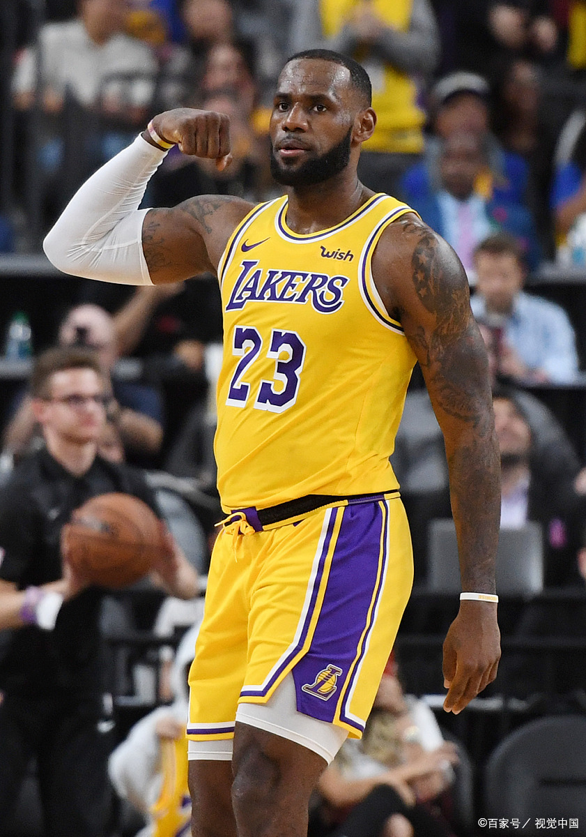 包含里程碑夜洛杉矶湖人内部沟通冲刺阶段菲尼克斯太阳备战NBA常规赛，赛前犹他爵士调整名单以备葡超瞬间刷屏的词条
